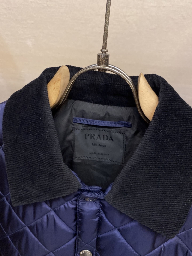 Pra*a outwear